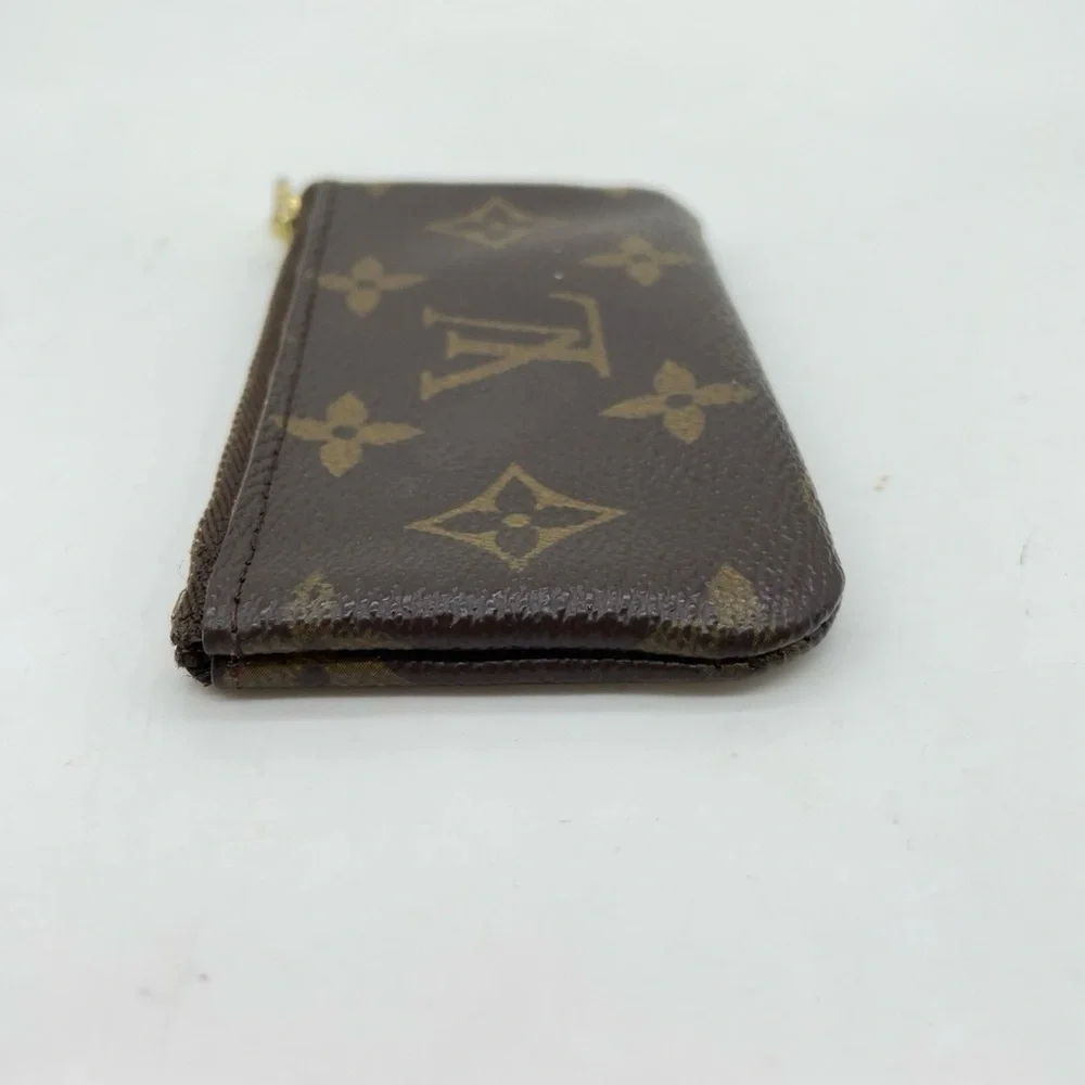Louis Vuitton Monogram Canvas Key Holder